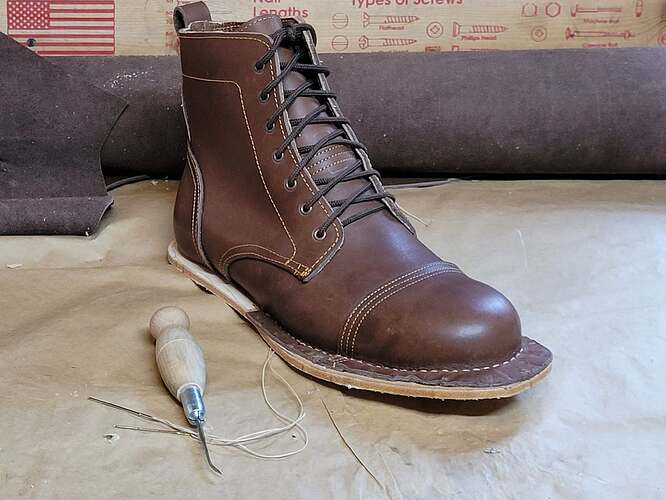 midsole-stitchdown-front