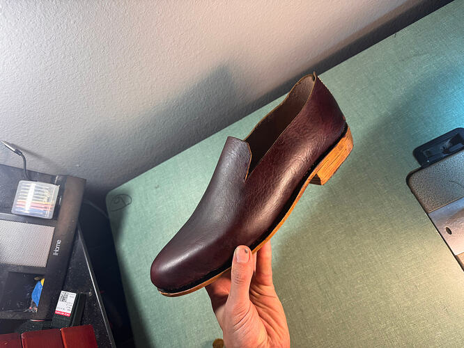 redloafers